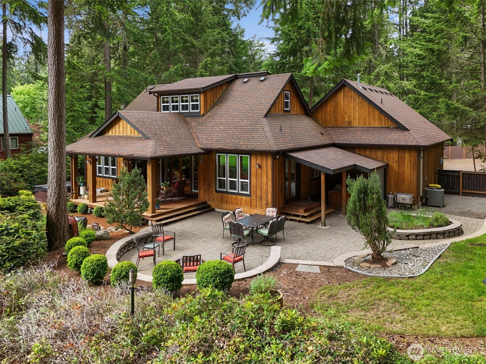 10507 Pioneer Drive , Anderson Island, WA 98303