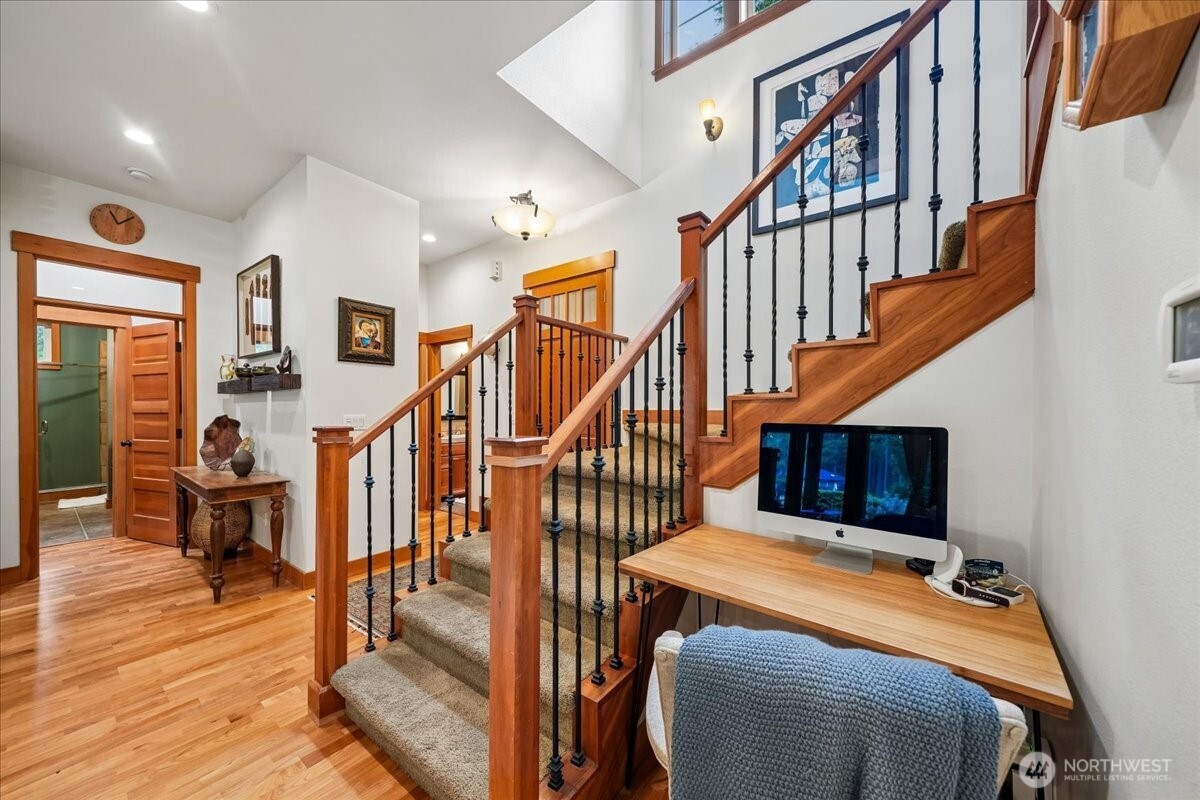 10507 Pioneer Drive , Anderson Island, WA 98303