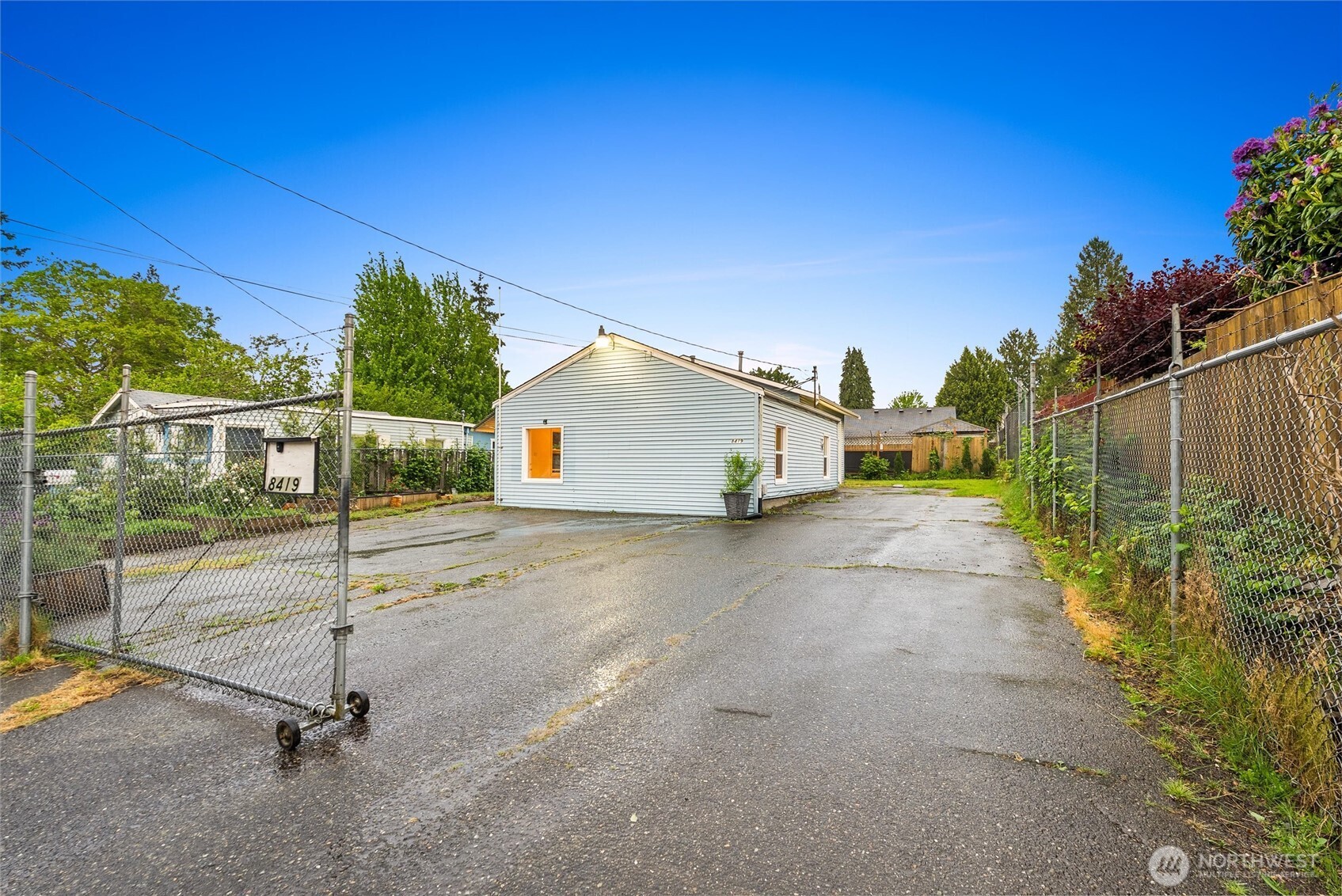 8419 S 116th , Seattle, WA 98178