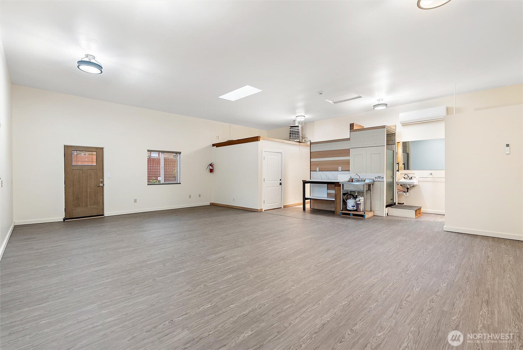 8419 S 116th , Seattle, WA 98178