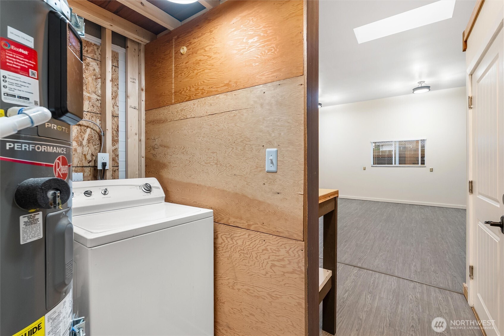 8419 S 116th , Seattle, WA 98178