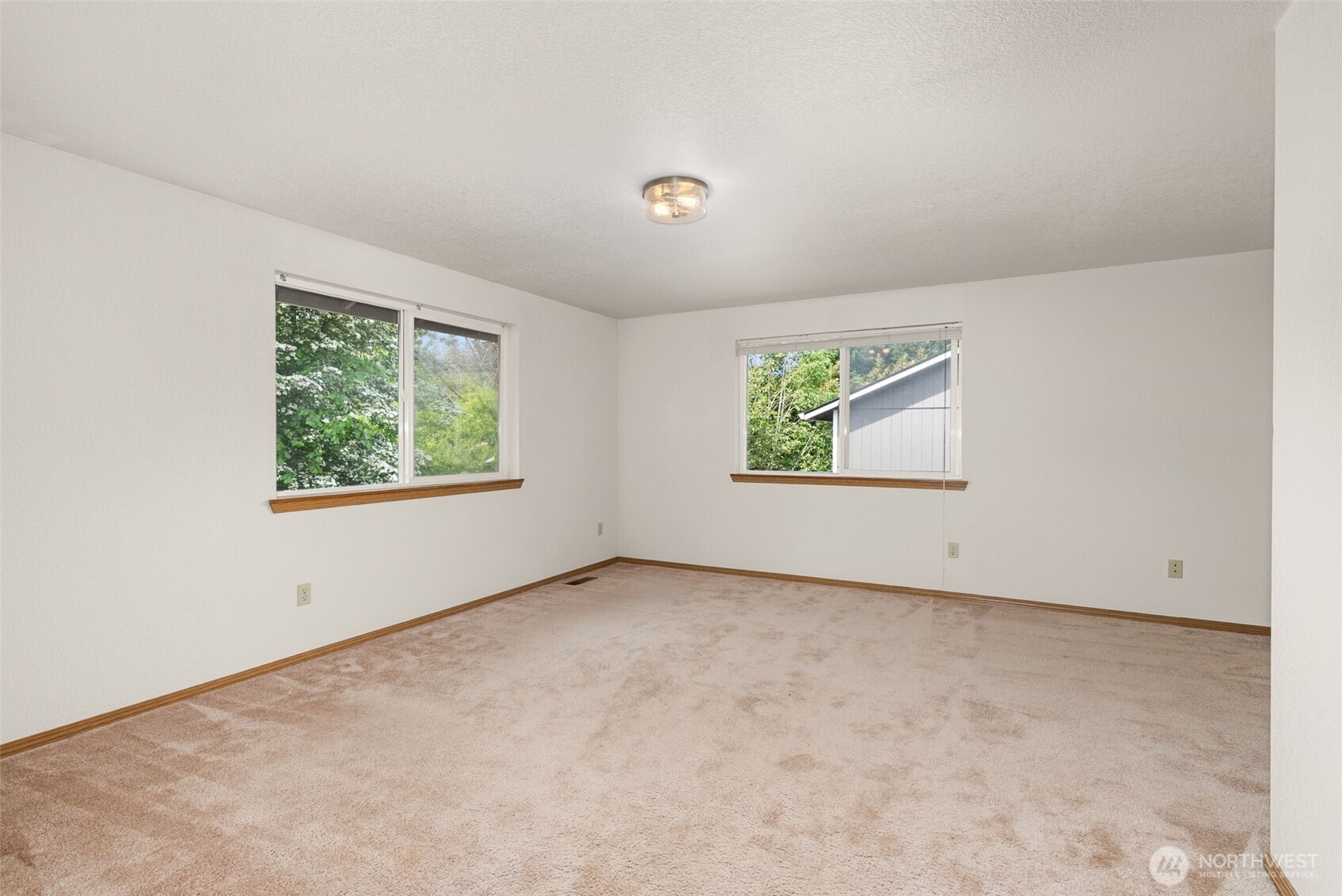 5045 Carole Drive NE, Olympia, WA 98516