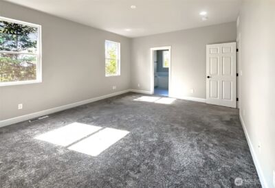 14830 Tyee Drive E, Bonney Lake, WA 98391 - Photo 11