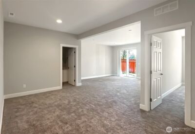 14830 Tyee Drive E, Bonney Lake, WA 98391 - Photo 6