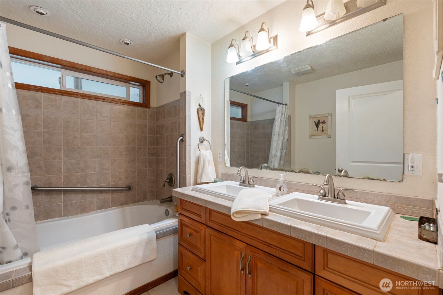 762 SW 18th Street , Chehalis, WA 98532