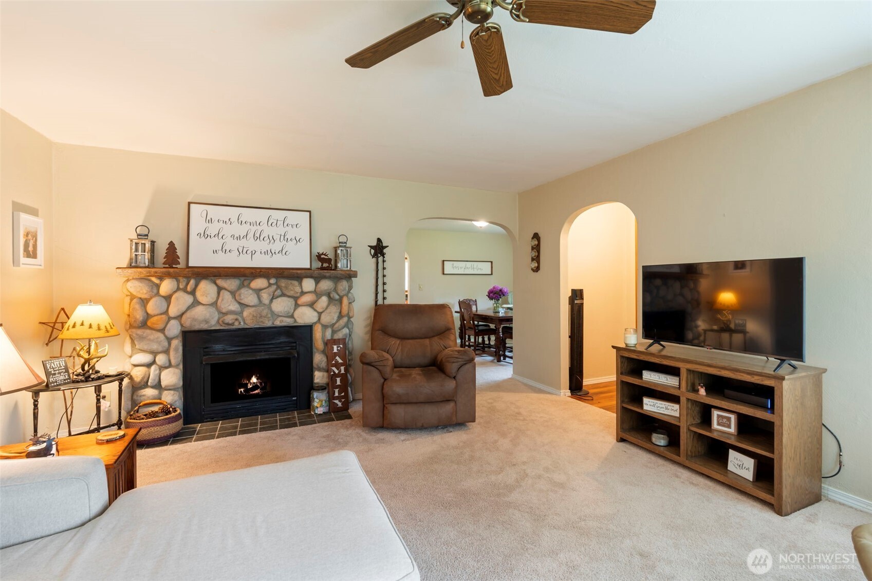 762 SW 18th Street , Chehalis, WA 98532