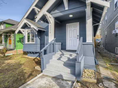 5242 11 Avenue NE, Seattle, WA 98105 - Photo 3