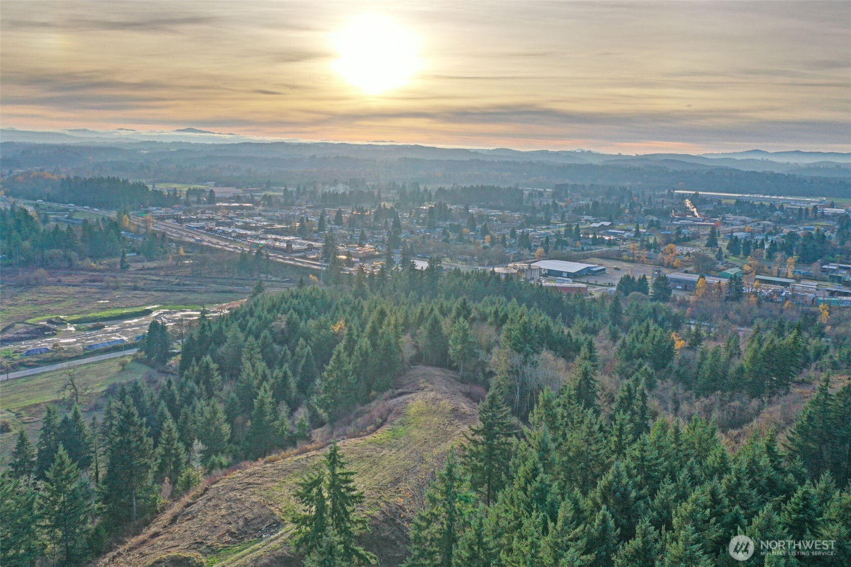 1351 W Roanoke Street , Centralia, WA 98531