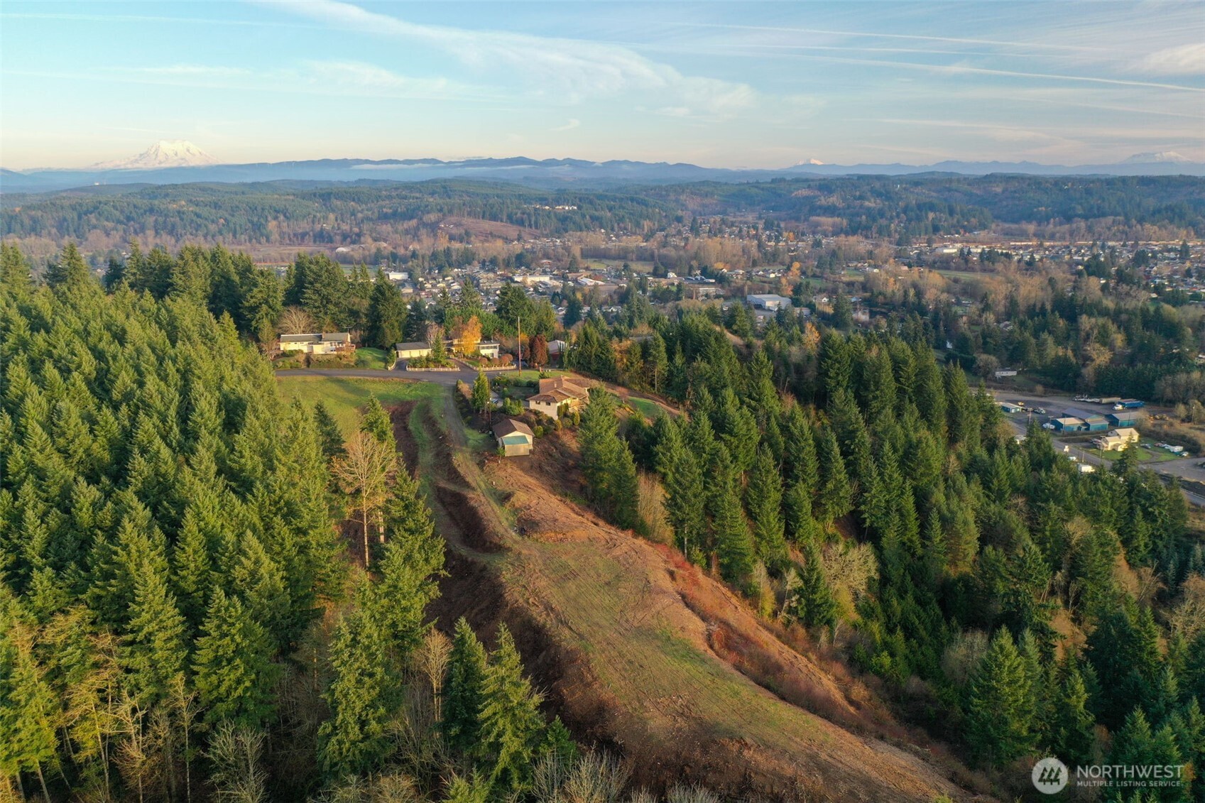 1351 W Roanoke Street , Centralia, WA 98531