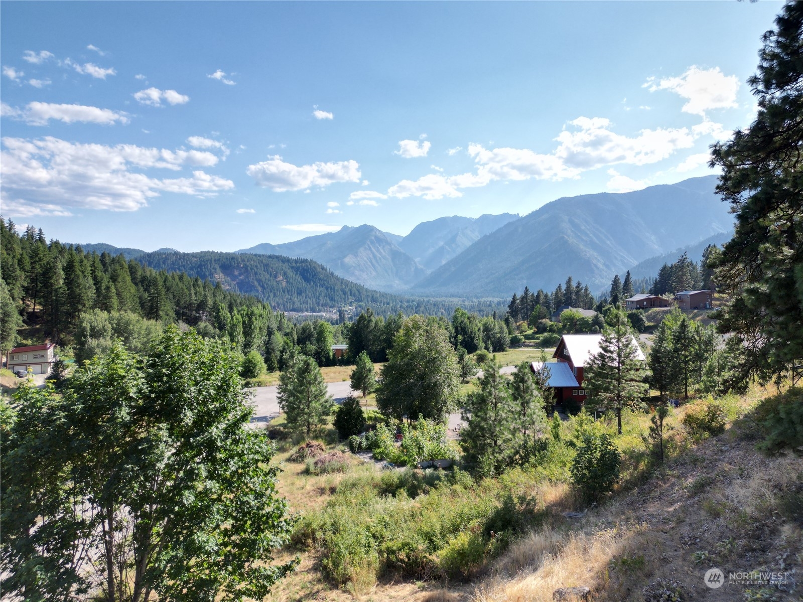 10690 Fox Road , Leavenworth, WA 98826