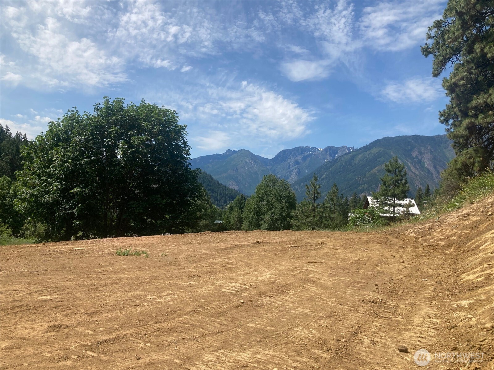 10690 Fox Road , Leavenworth, WA 98826