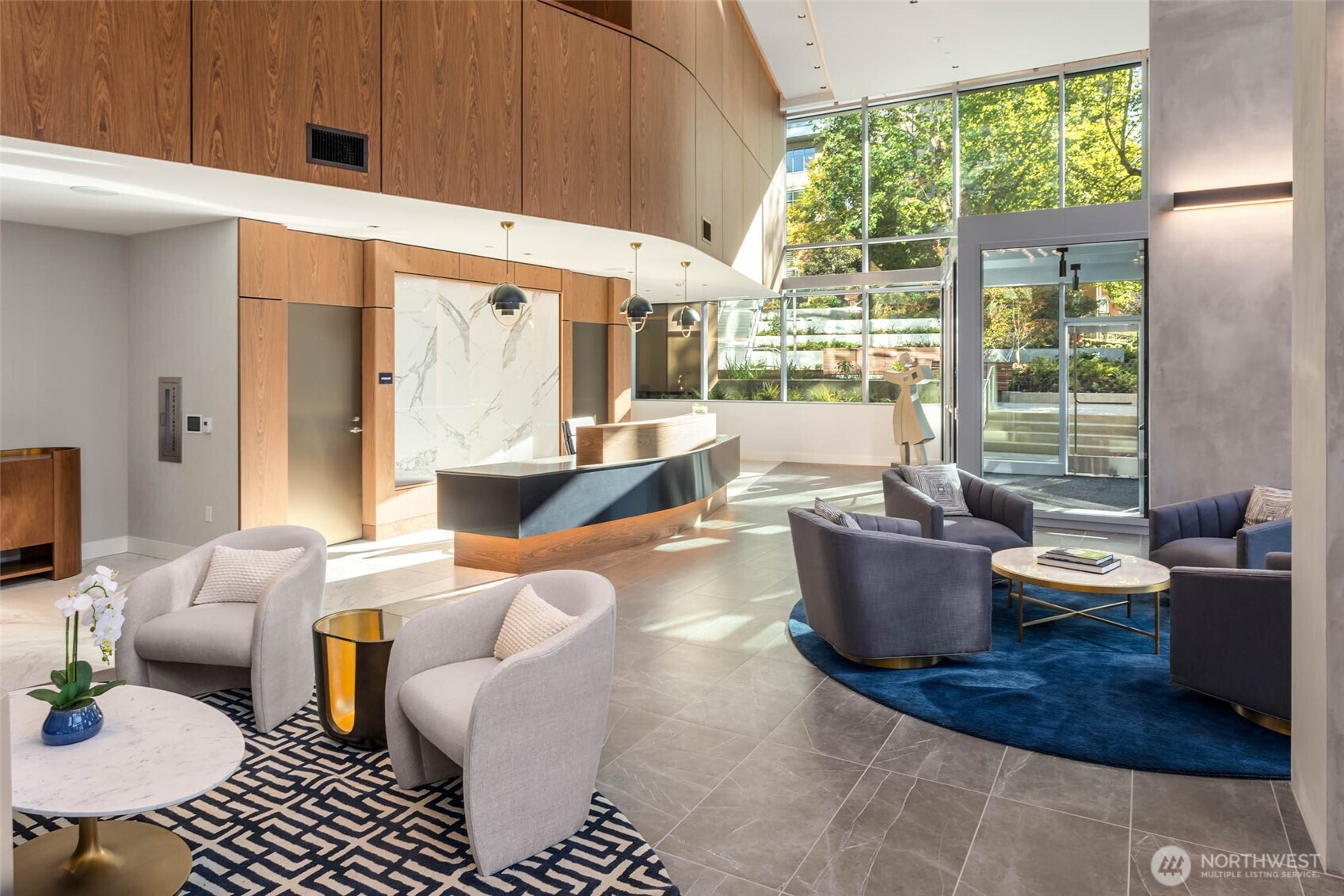 800 Columbia Street #1711, Seattle, WA 98104