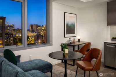800 Columbia Street #712, Seattle, WA 98104