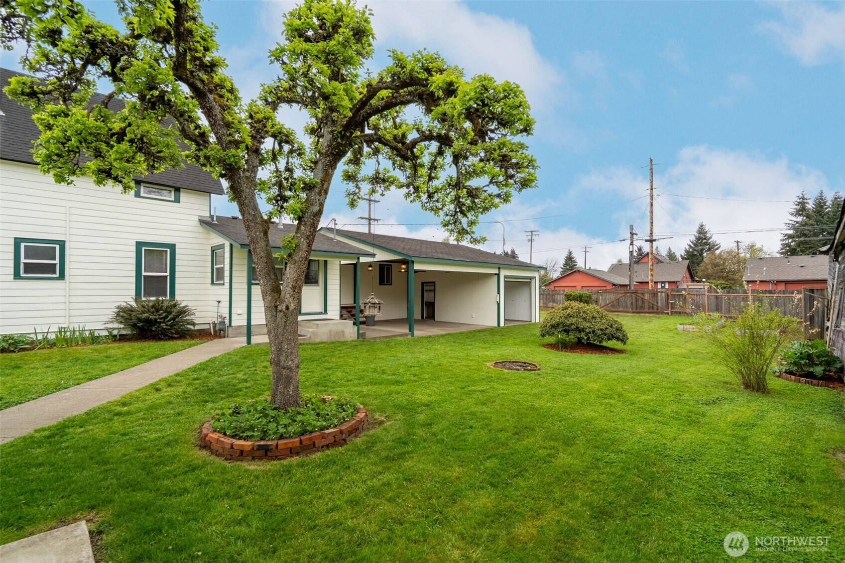 1201 N Tower Avenue , Centralia, WA 98531