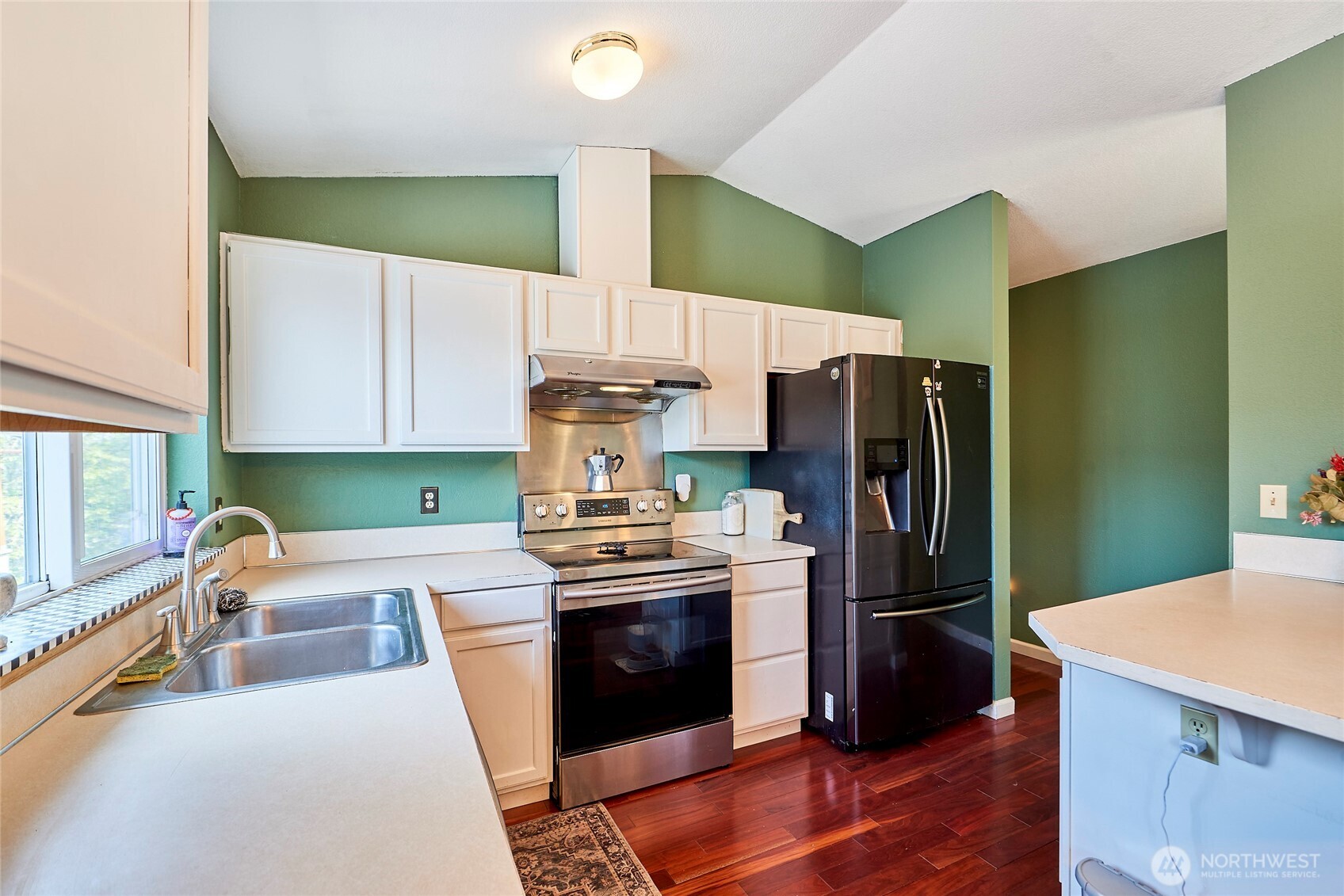 8822 2nd Avenue S, Seattle, WA 98108