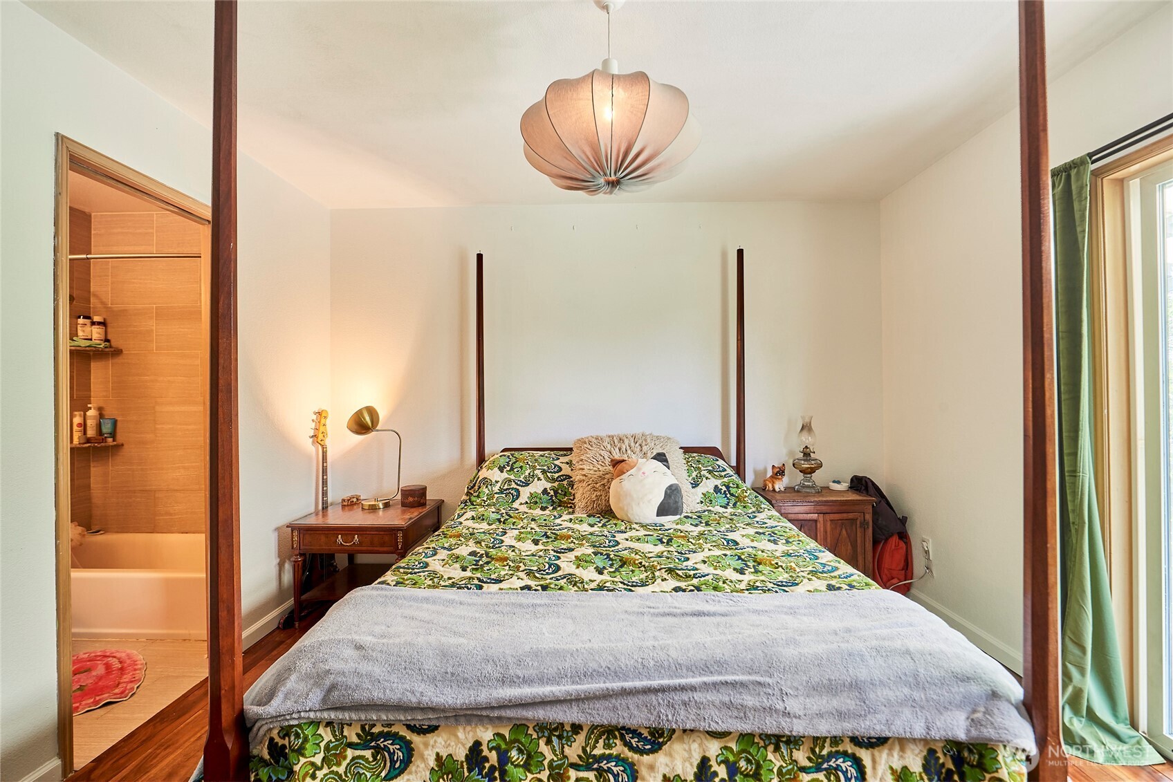 8822 2nd Avenue S, Seattle, WA 98108