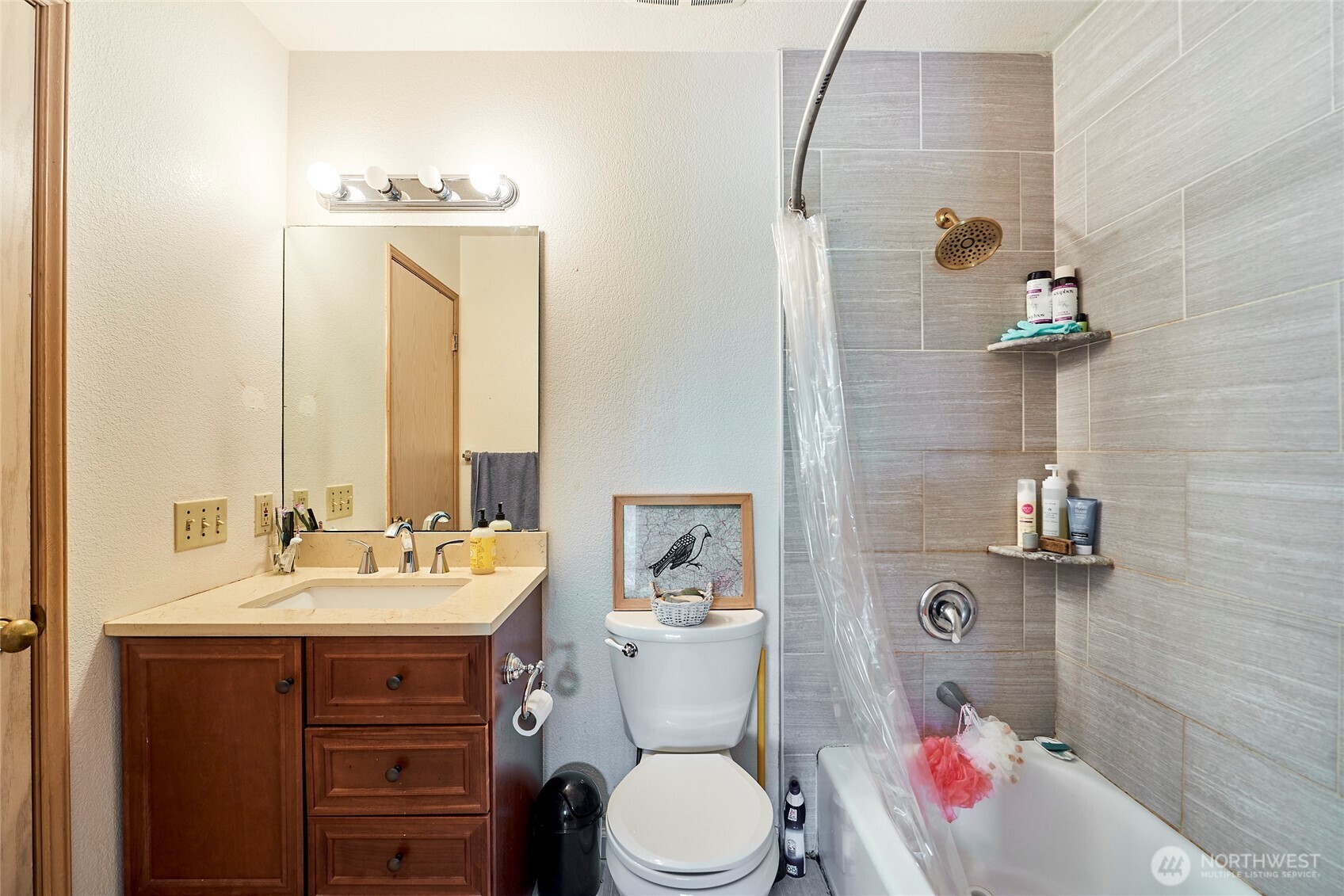 8822 2nd Avenue S, Seattle, WA 98108