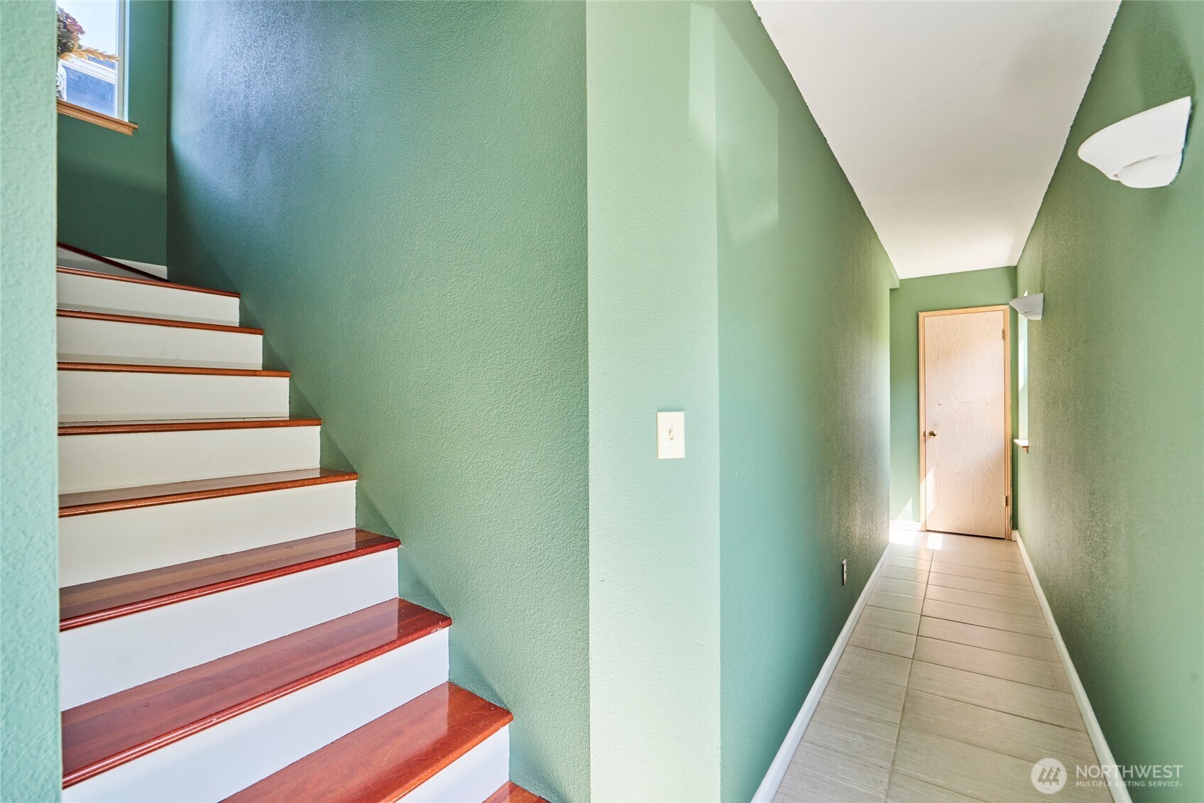 8822 2nd Avenue S, Seattle, WA 98108