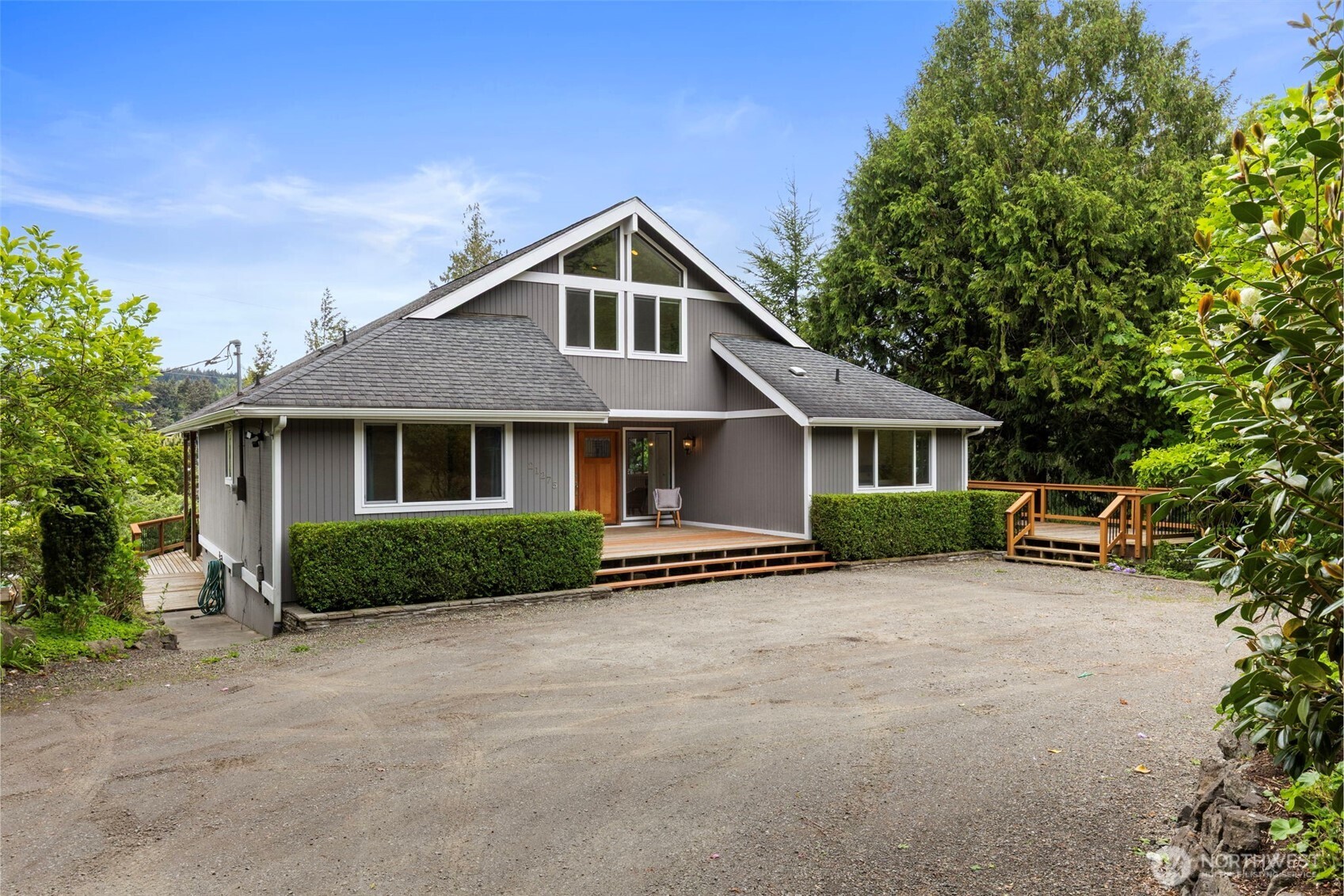 21275 Indianola Road NE, Poulsbo, WA 98370