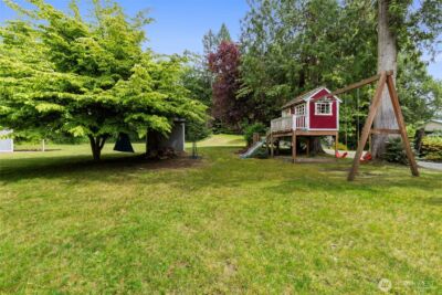 21275 Indianola Road NE, Poulsbo, WA 98370 - Photo 32