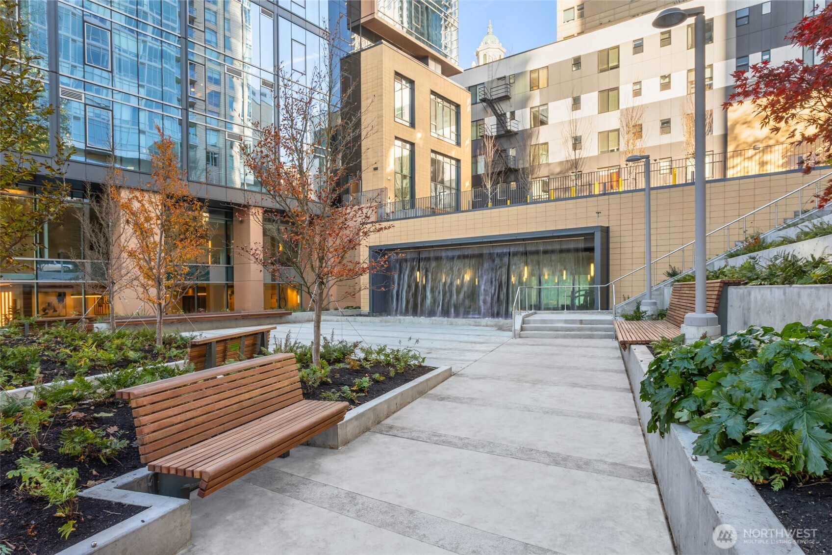 800 Columbia Street #2507, Seattle, WA 98104