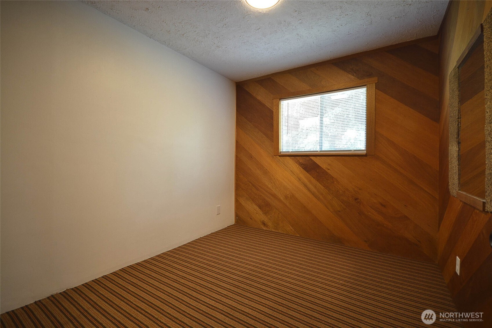 14812 Fox Hill Road SE, Yelm, WA 98597