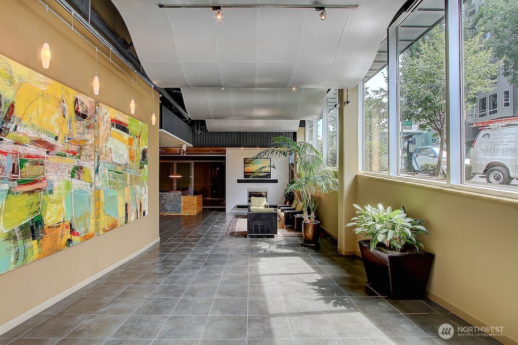 3104 Western Avenue #213, Seattle, WA 98121