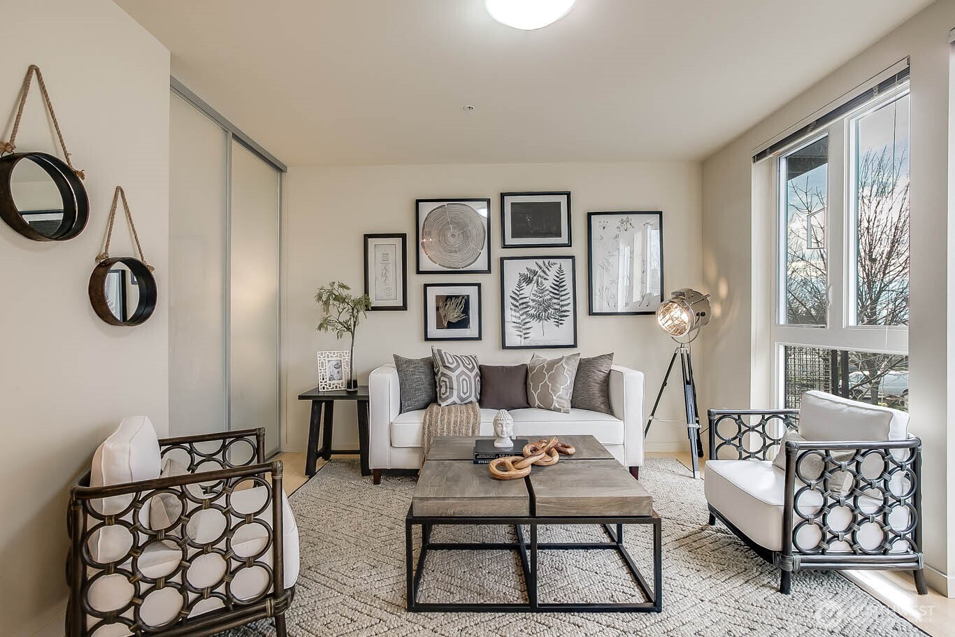 3104 Western Avenue #213, Seattle, WA 98121