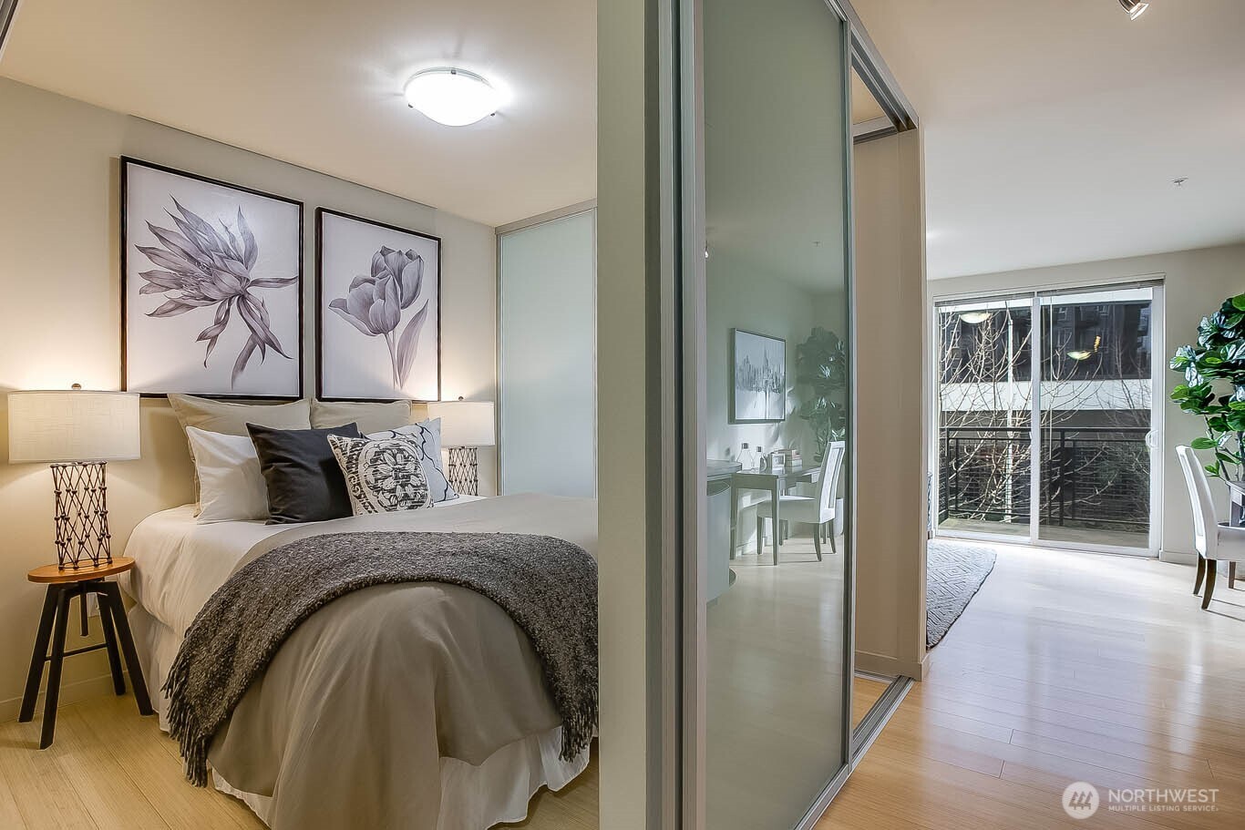 3104 Western Avenue #213, Seattle, WA 98121