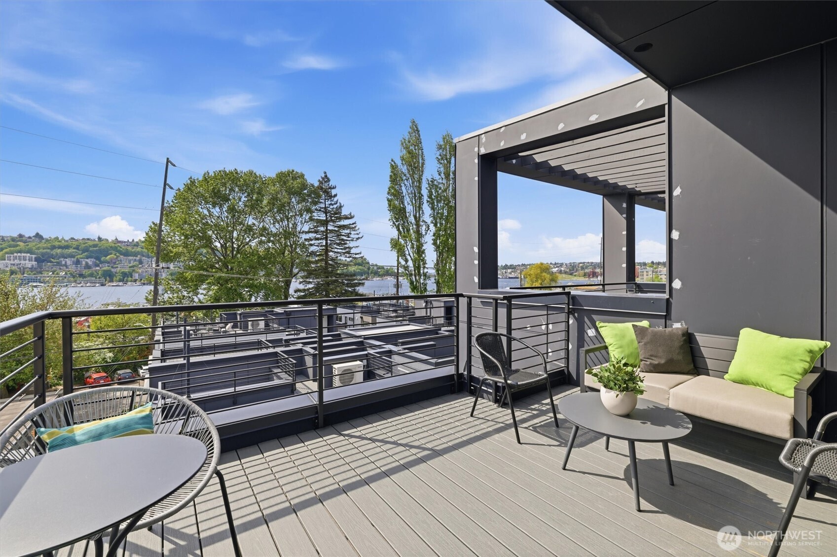 2007 Minor Avenue E, Seattle, WA 98102
