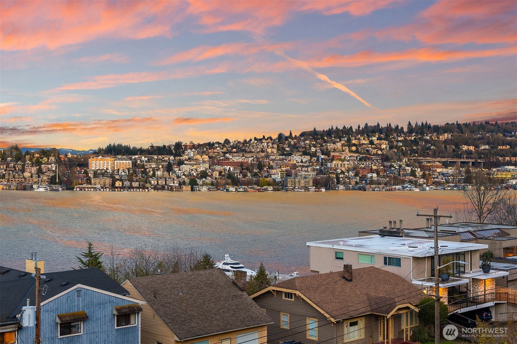 2565 Dexter Avenue N #401, Seattle, WA 98109