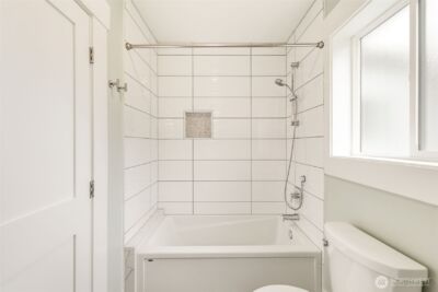 106 N 100th Street , Seattle, WA 98133 - Photo 12