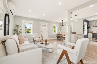 106 N 100th Street , Seattle, WA 98133 - Photo 4
