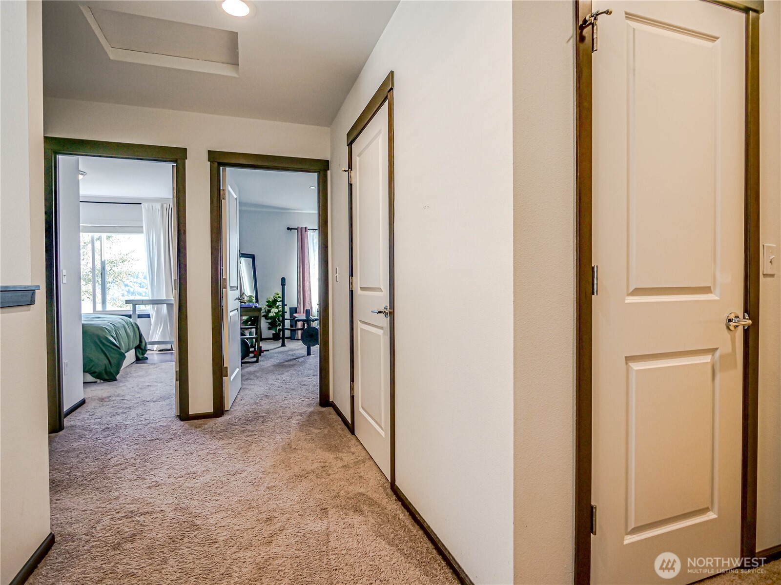 2704 S 120th Place , Seattle, WA 98168
