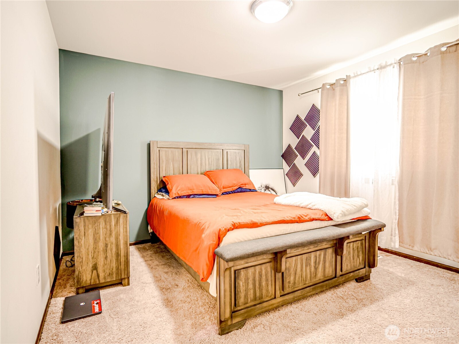 2704 S 120th Place , Seattle, WA 98168
