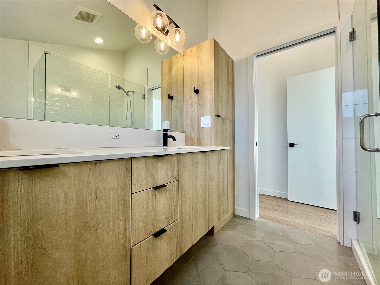 3307 Wetmore Avenue S #A, Seattle, WA 98144