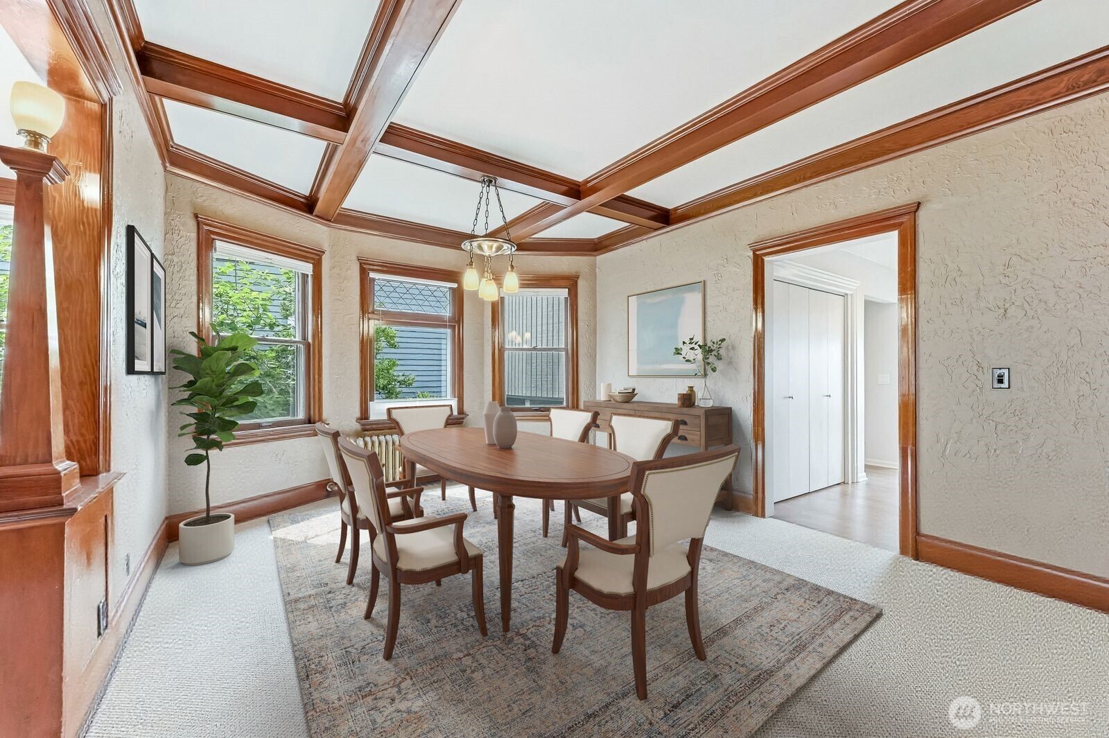 2025 Boylston Avenue E, Seattle, WA 98102-3519