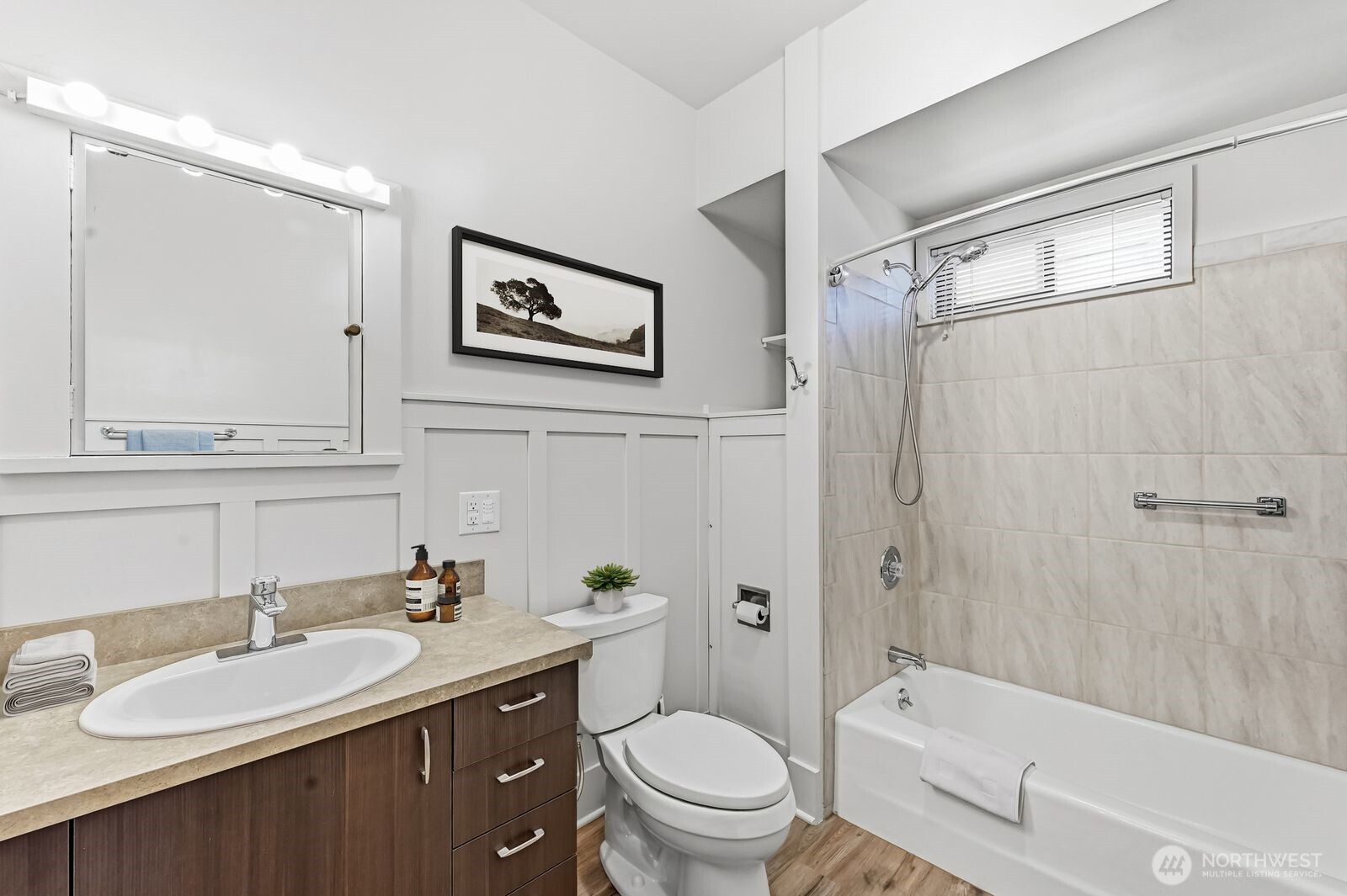 2025 Boylston Avenue E, Seattle, WA 98102-3519
