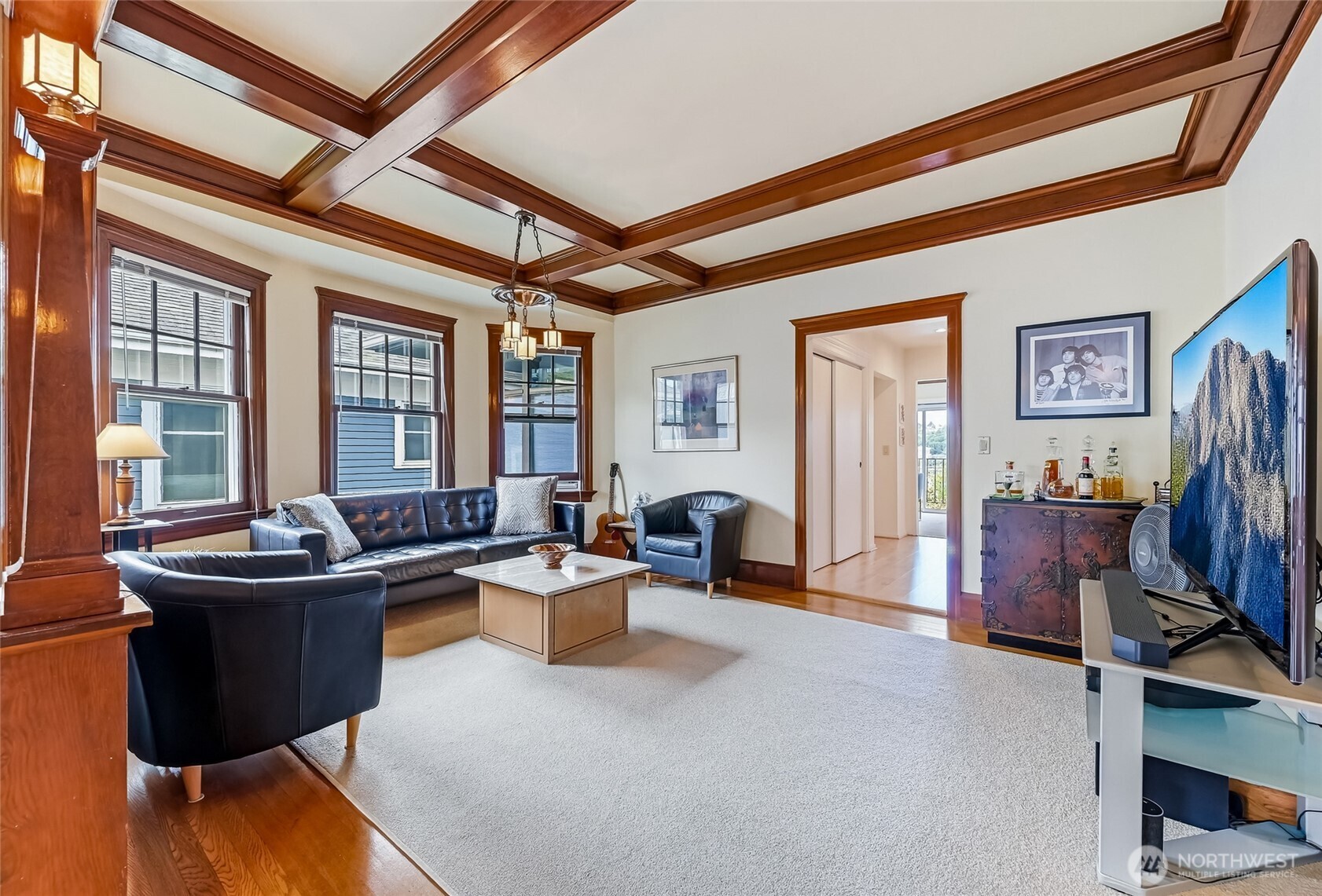 2025 Boylston Avenue E, Seattle, WA 98102-3519