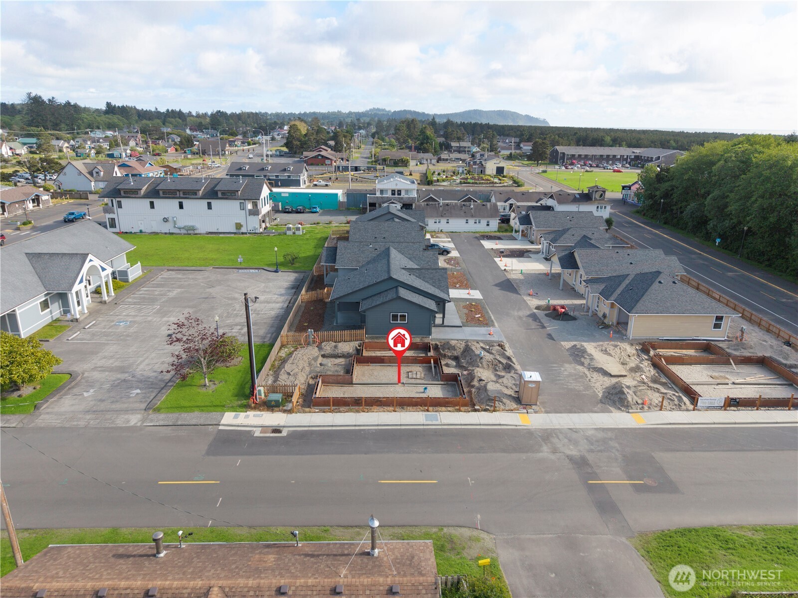 107 7th Street SW, Long Beach, WA 98631