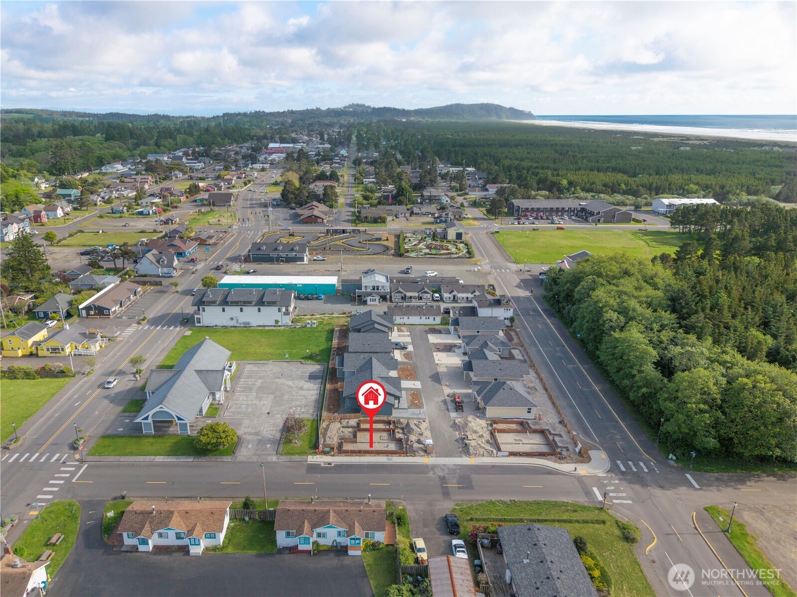 107 7th Street SW, Long Beach, WA 98631