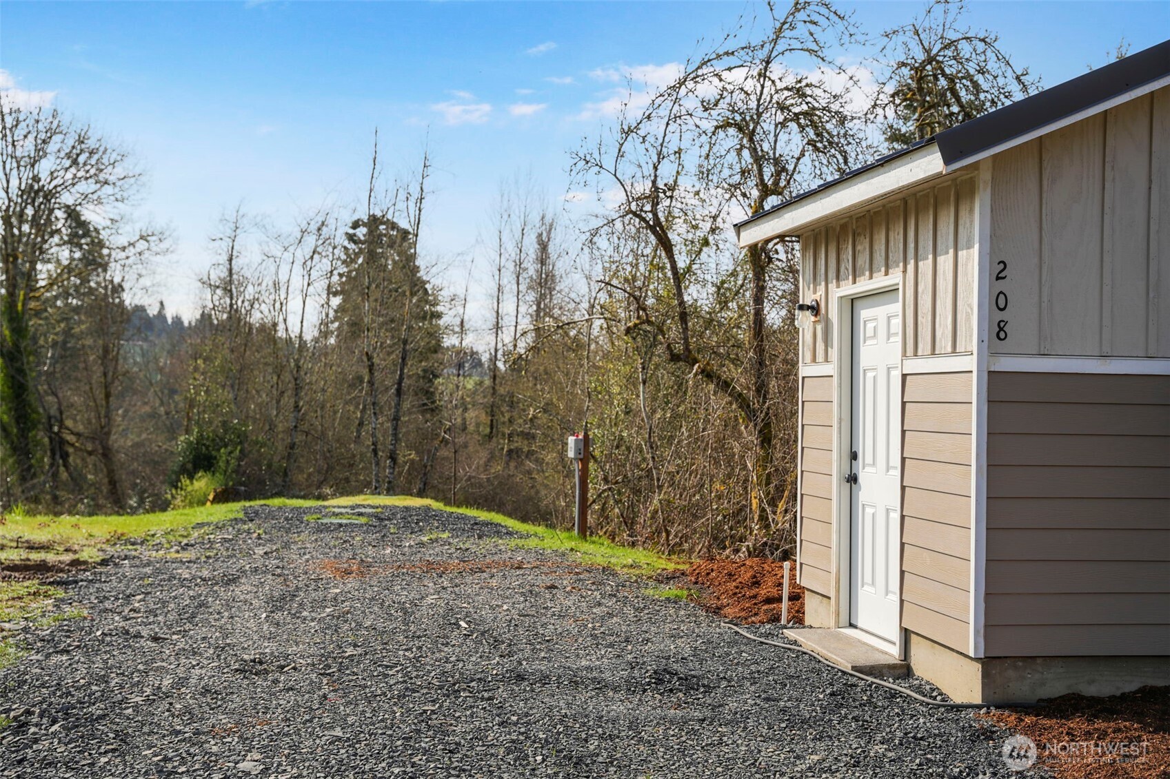 208 Sanderson Road , Chehalis, WA 98532