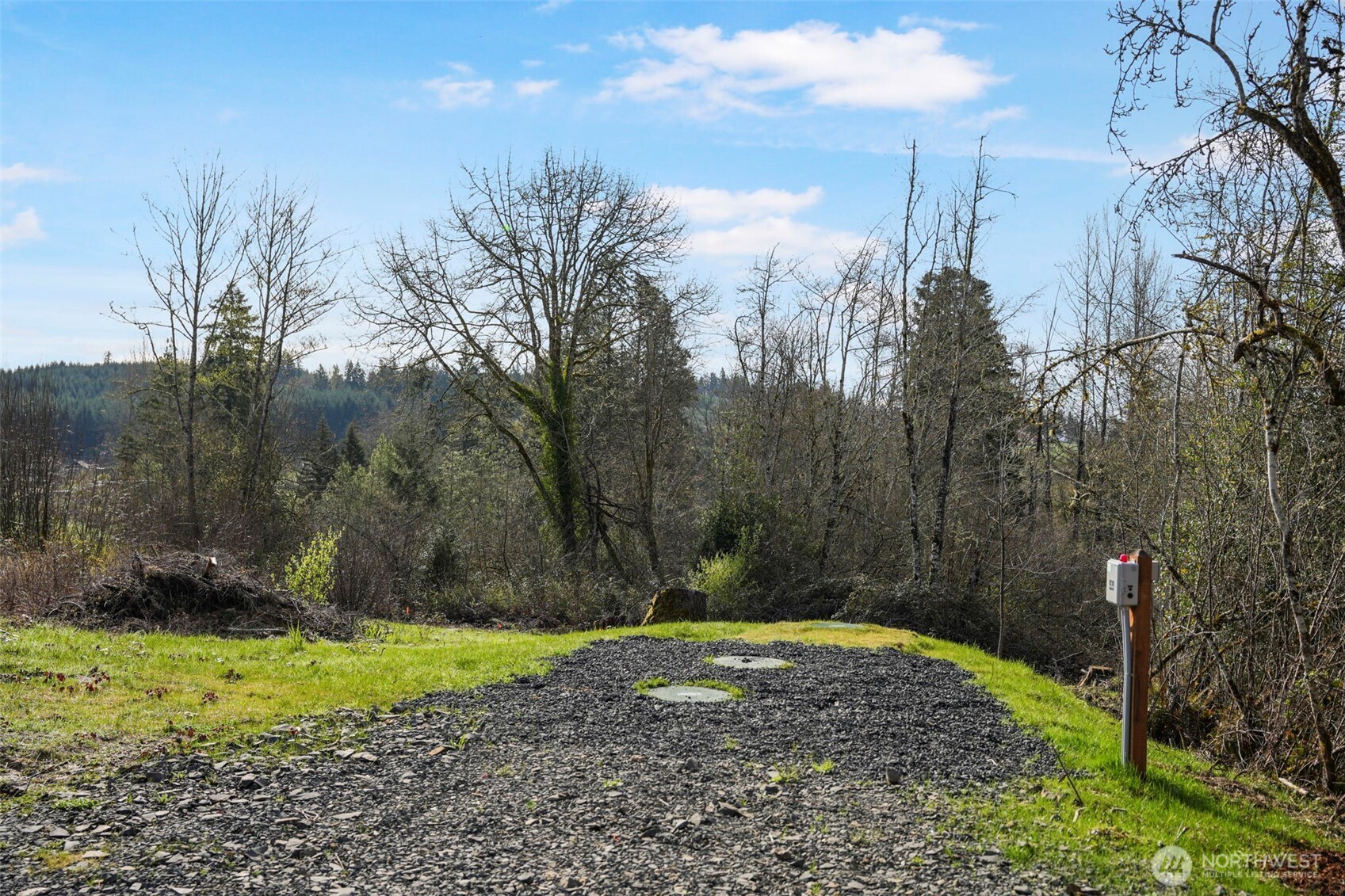208 Sanderson Road , Chehalis, WA 98532