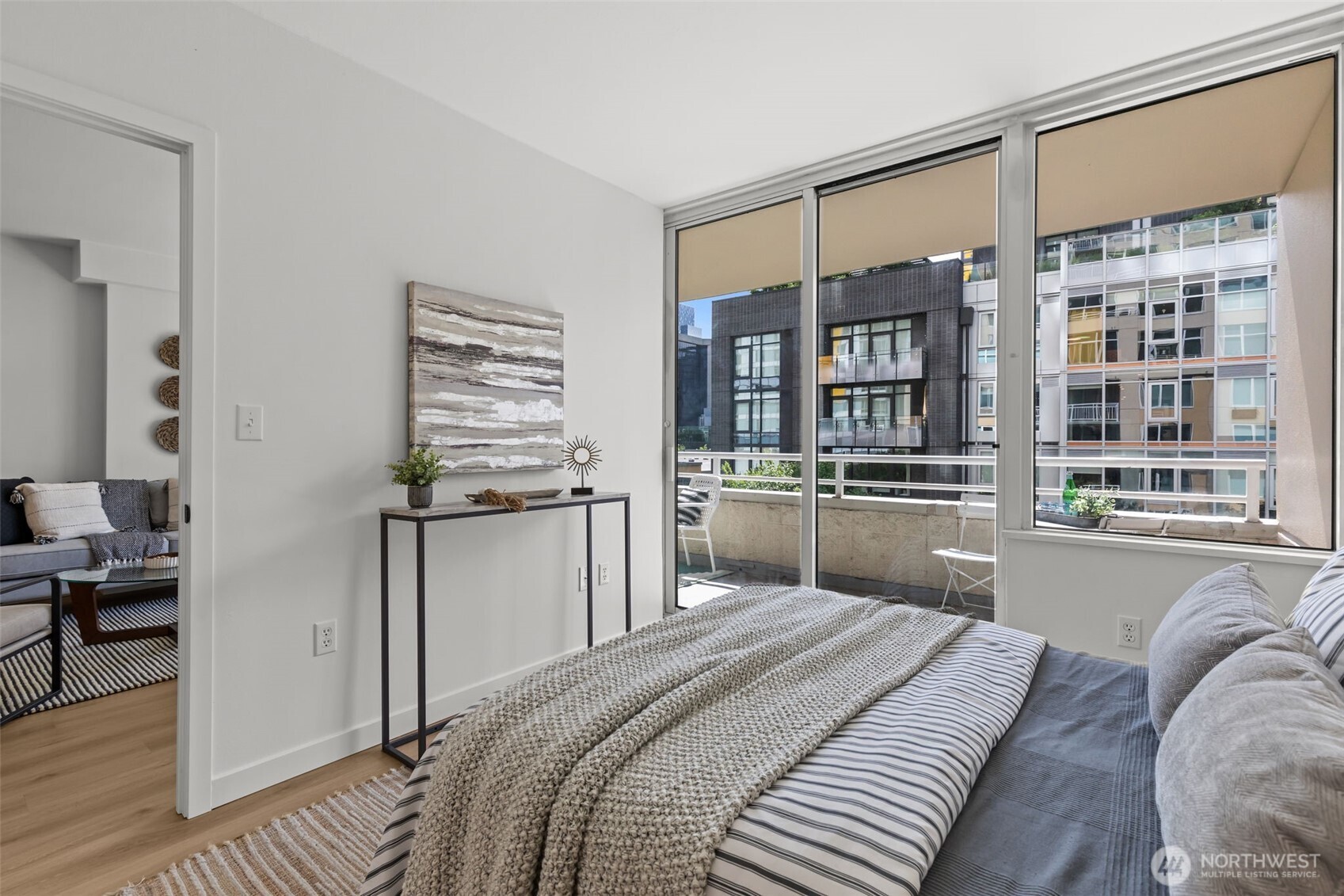 2600 2nd Avenue #504, Seattle, WA 98121