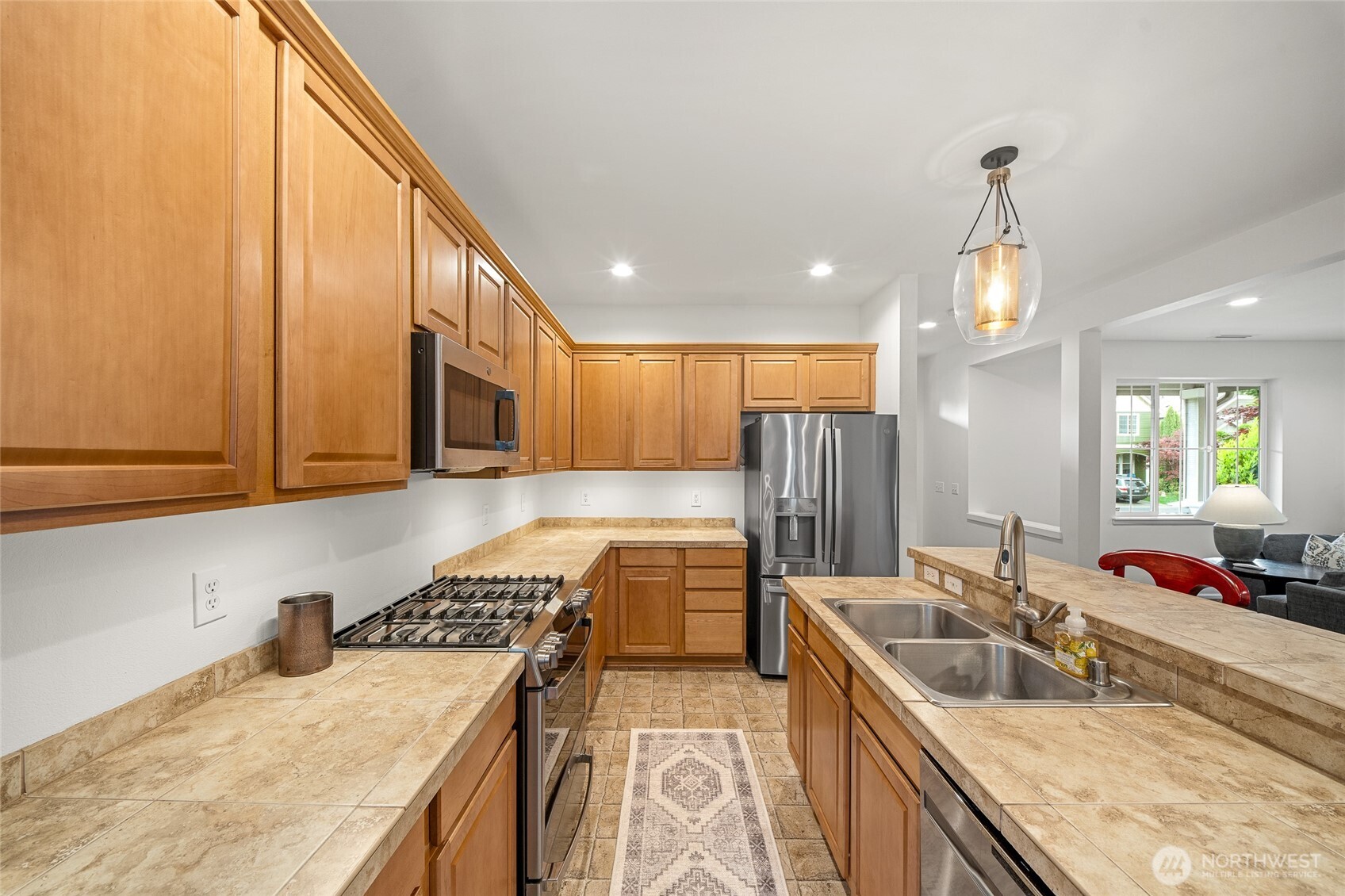 4417 5th Avenue NW, Olympia, WA 98502