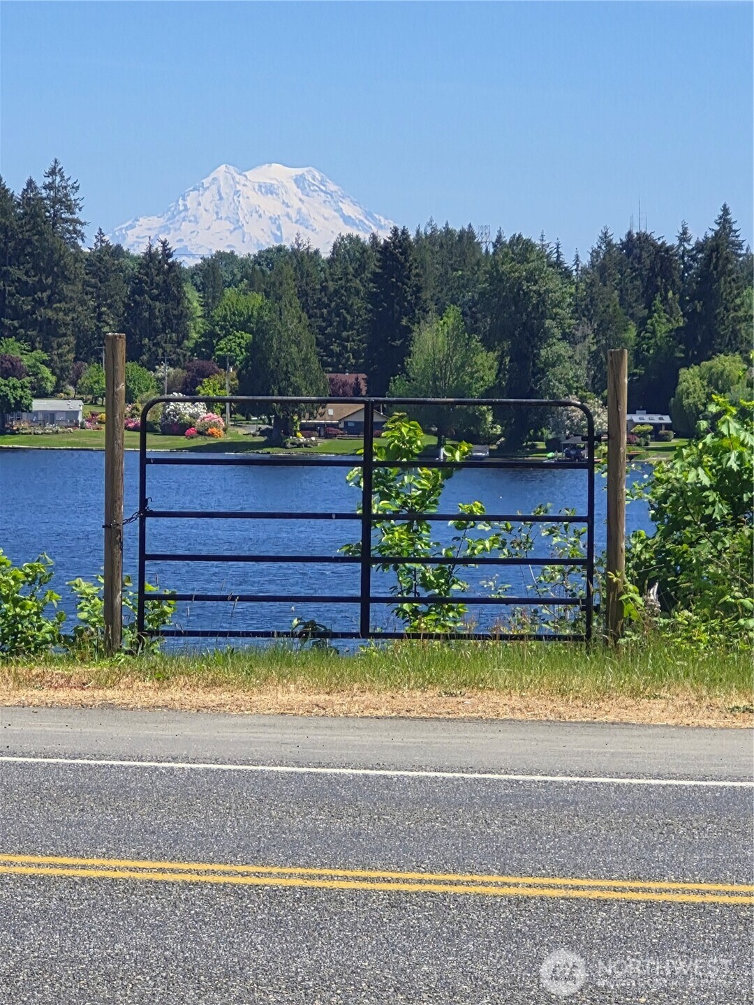 4937 Black Lake Boulevard SW, Olympia, WA 98512