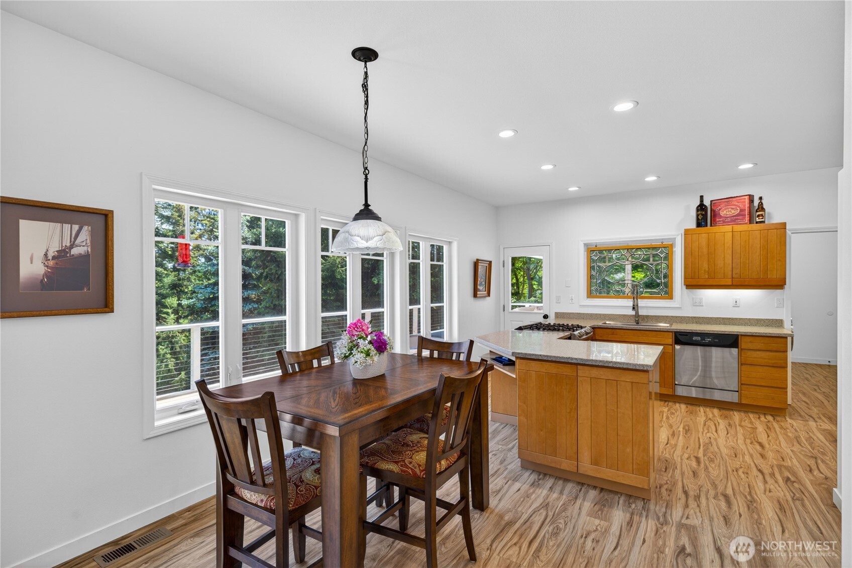 146 E Welcher Road , Coupeville, WA 98239-4046