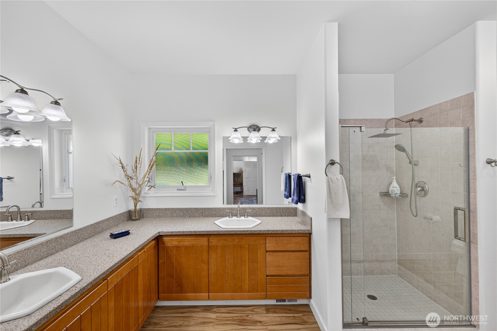 146 E Welcher Road , Coupeville, WA 98239-4046