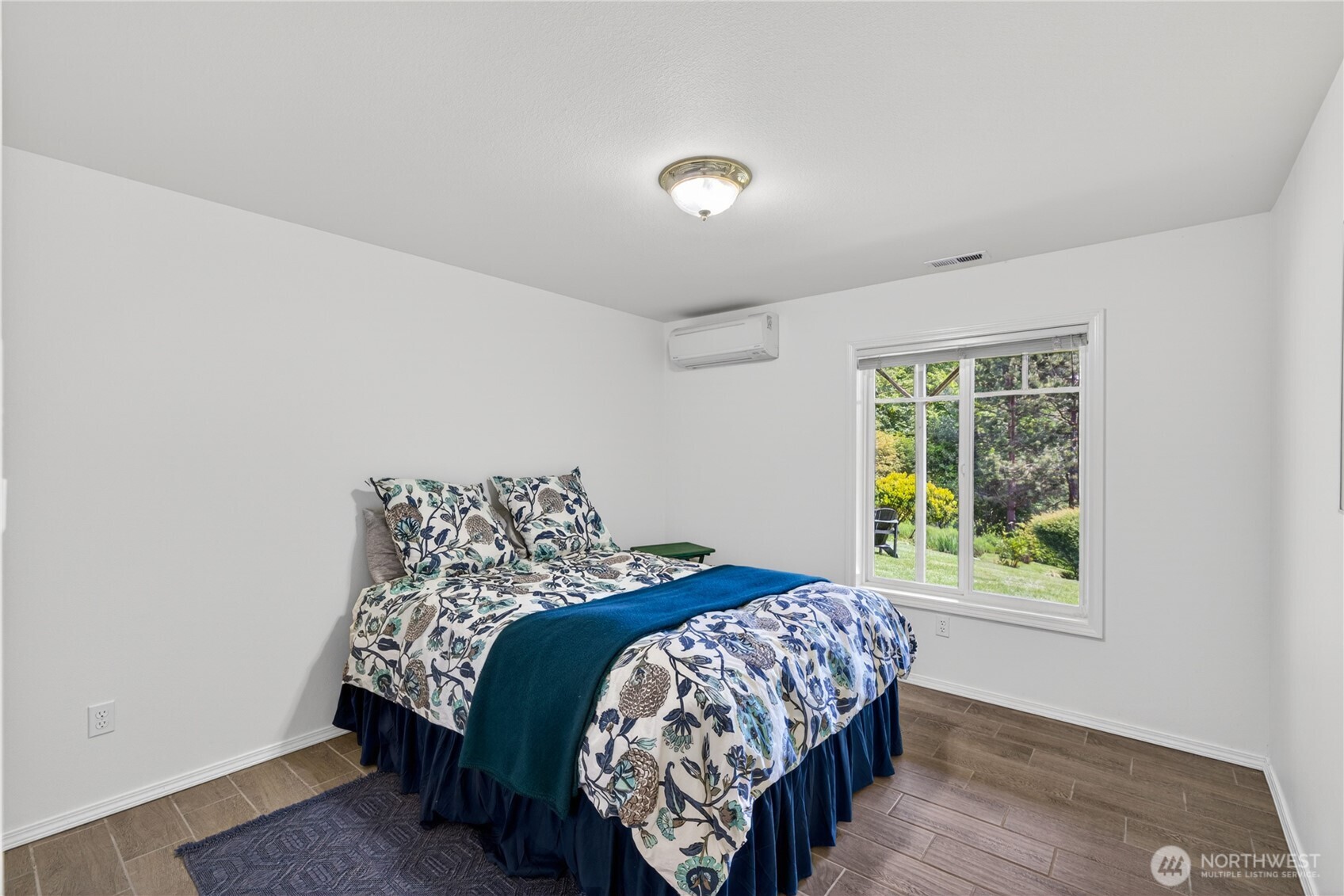 146 E Welcher Road , Coupeville, WA 98239-4046