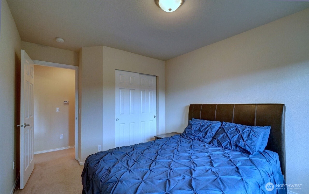 7053 Radius Loop SE SE, Lacey, WA 98513